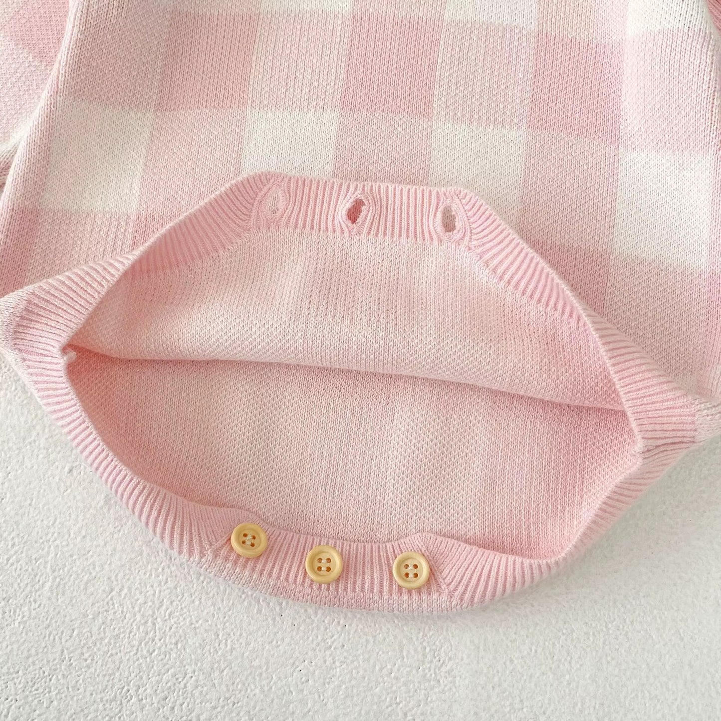 Gingham Sweater Bubbles